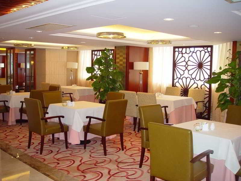 Western New Century 4* Shanghai